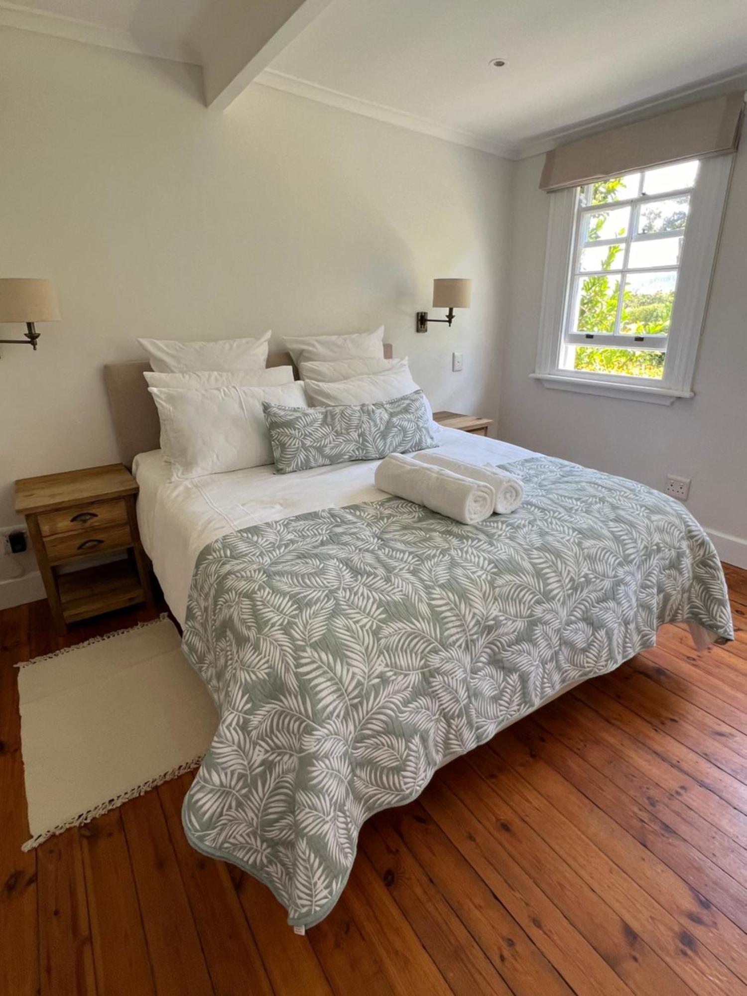 Holiday home Charming One Bed With Vineyard & Mountain Views