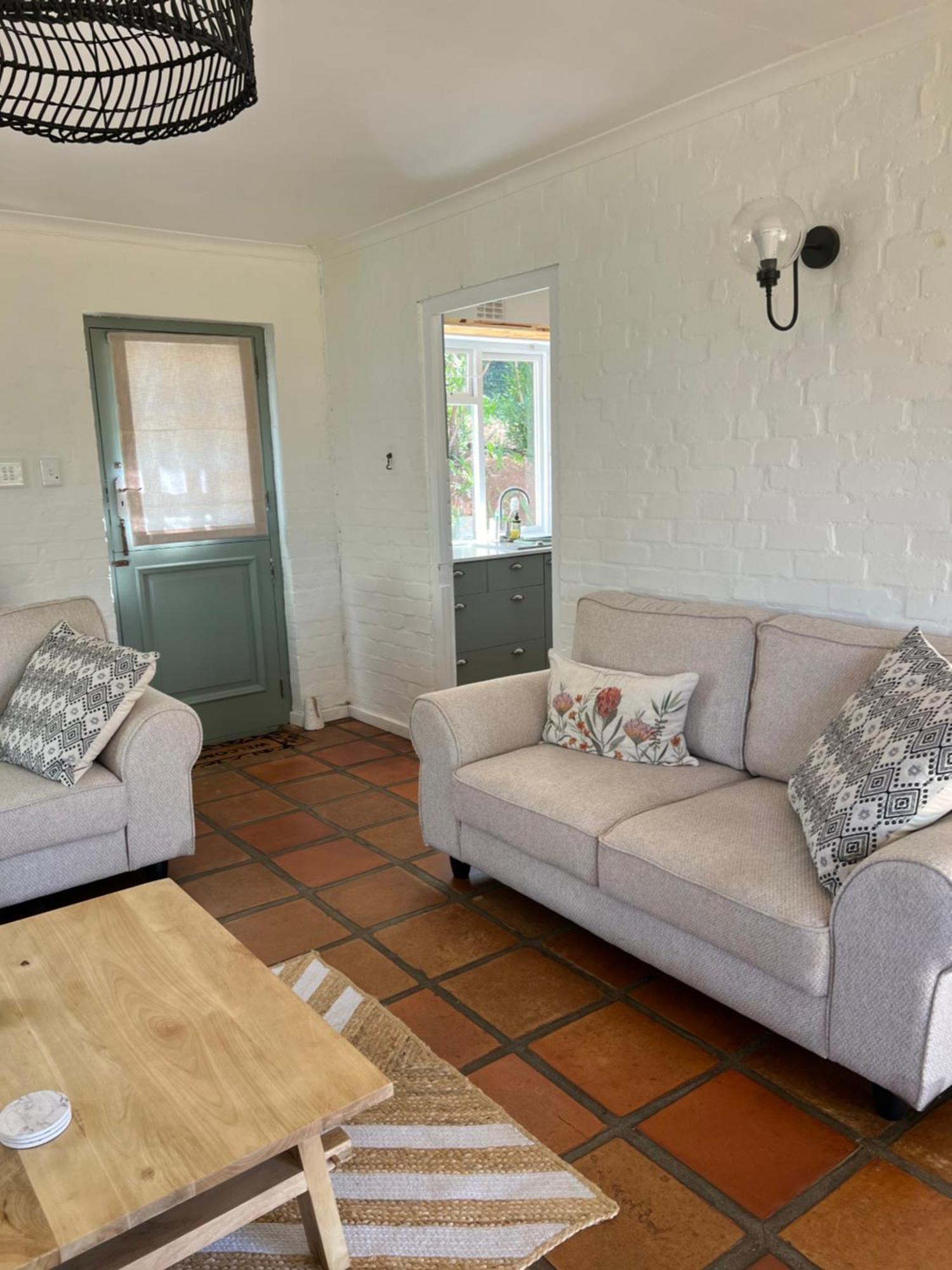 Holiday home Charming One Bed With Vineyard & Mountain Views